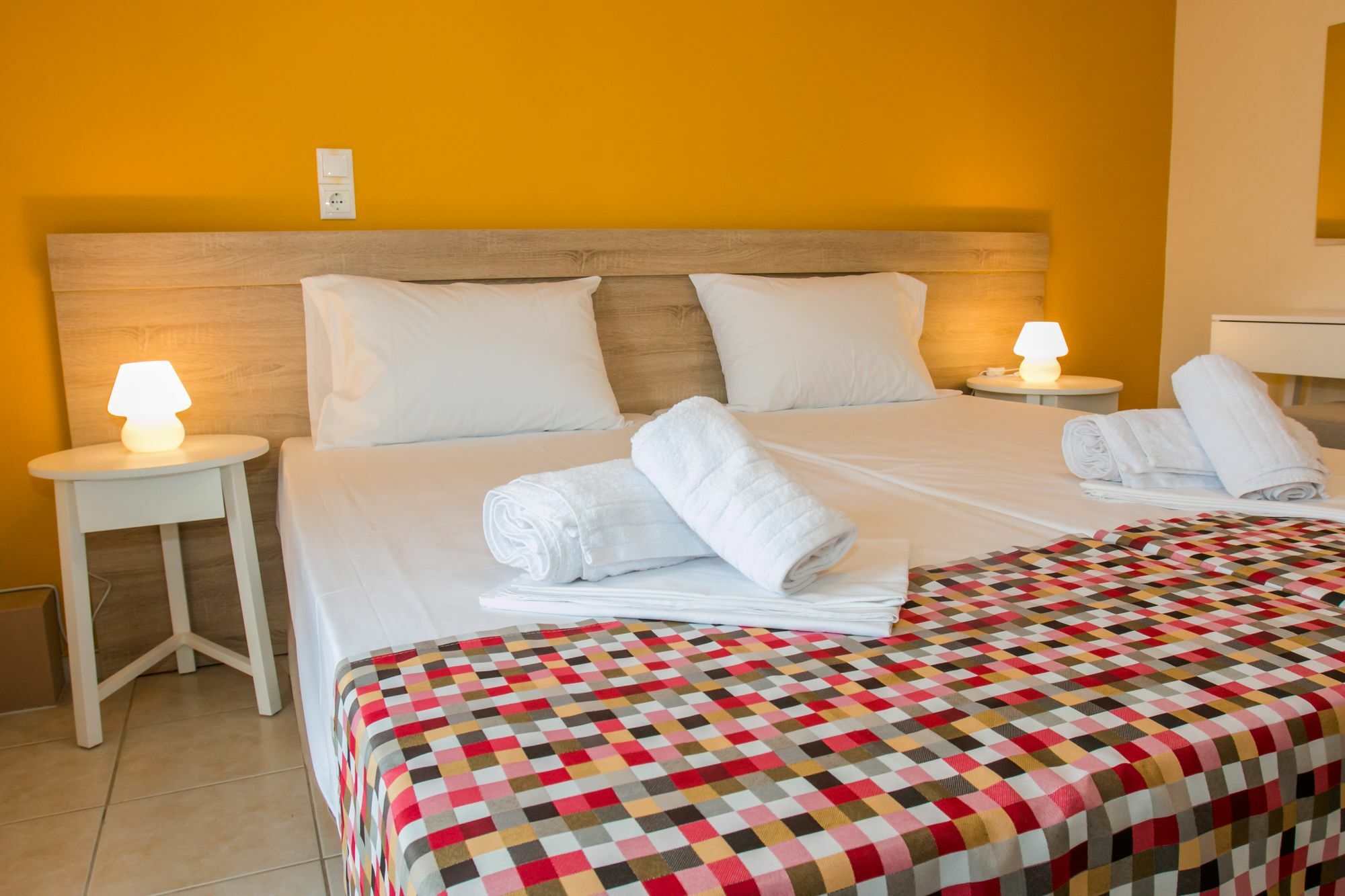 Sunny Beach Apartments Ретимно Экстерьер фото